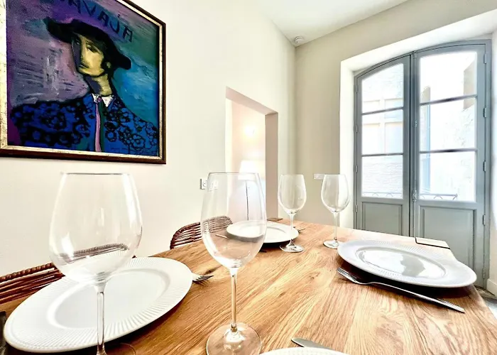 Boudon 4, T2 Elegant, Coeur De شقة نيم